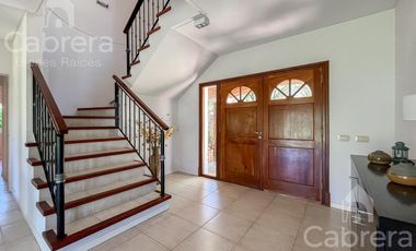 Venta casa de 5 dormitorios y amplio parque en Haras del Sur I, La Plata