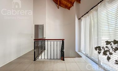 Venta casa de 5 dormitorios y amplio parque en Haras del Sur I, La Plata