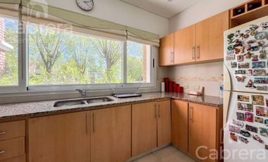 Venta casa de 5 dormitorios y amplio parque en Haras del Sur I, La Plata