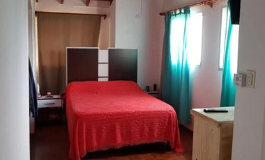 Casa en venta - 4 Dormitorios 2 Baños - San Clemente del Tuyú