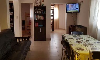 Casa en venta - 4 Dormitorios 2 Baños - San Clemente del Tuyú