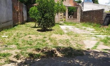 Casa y local en venta - 1 Dormitorio 2 Baños - 330Mts2 - Quilmes Oeste