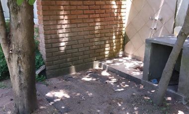 Casa en venta - 4 Dormitorios 2 Baños - 450Mts2 - Mar del Tuyú