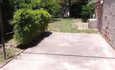 Casa en venta - 4 Dormitorios 2 Baños - 450Mts2 - Mar del Tuyú