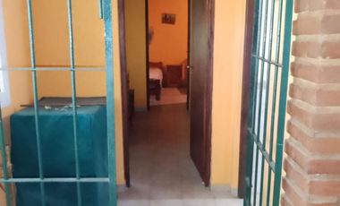 Casa en venta - 4 Dormitorios 2 Baños - 450Mts2 - Mar del Tuyú