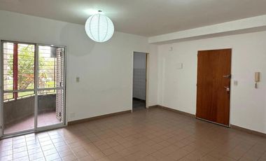 Departamento en venta - 2 Dormitorios 1 Baño - 56Mts2 - Vicente López