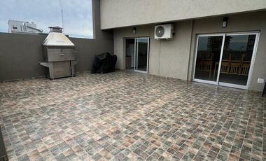 DEPARTAMENTO DE 2 AMBIENTES VENTA EN O Higgins  1523 