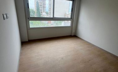 DEPARTAMENTO DE 2 AMBIENTES VENTA EN O Higgins  1523 