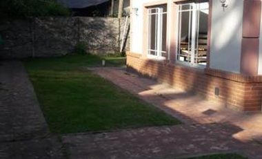 Chalet casa quinta- Burzaco