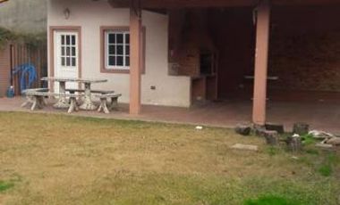 Chalet casa quinta- Burzaco