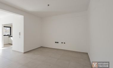 Departamento en venta - 2 Dormitorios 1 Baño - balcón - 72Mts2 - La Plata