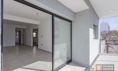 Departamento en venta - 2 Dormitorios 1 Baño - balcón - 72Mts2 - La Plata