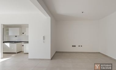 Departamento en venta - 2 Dormitorios 1 Baño - balcón - 72Mts2 - La Plata