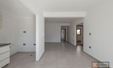 Departamento en venta - 2 Dormitorios 1 Baño - balcón - 72Mts2 - La Plata