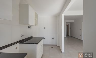 Departamento en venta - 2 Dormitorios 1 Baño - balcón - 72Mts2 - La Plata