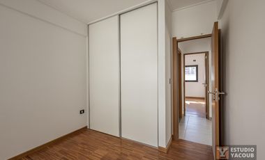 Departamento en venta - 2 Dormitorios 1 Baño - balcón - 72Mts2 - La Plata