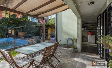 Casa venta - 4 dormitorios 2 baños - cocheras - pileta - 150Mts2 - Tolosa, La Plata