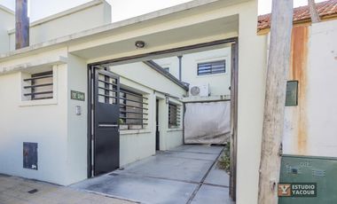 Casa venta - 4 dormitorios 2 baños - cocheras - pileta - 150Mts2 - Tolosa, La Plata