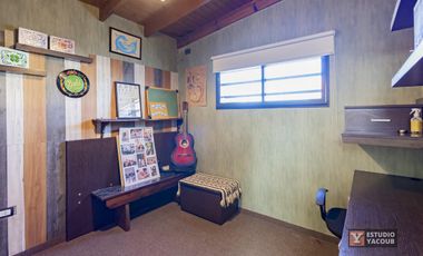 Casa venta - 4 dormitorios 2 baños - cocheras - pileta - 150Mts2 - Tolosa, La Plata