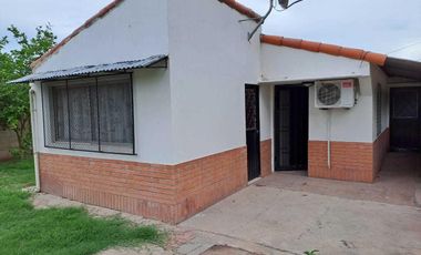 Casa en venta - 4 Dormitorios 2 Baños 1 Cochera - 150Mts2 - Brandsen