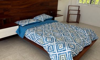 Casa con vista al mar en renta / venta