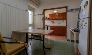 PH en venta - 4 Dormitorios 3 Baños - 123Mts2 - La Plata