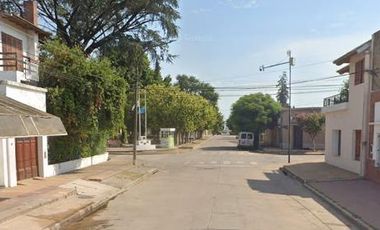 Casa en venta - 3 Dormitorios 1 Baño - Cochera - 480Mts2 - Moquehua