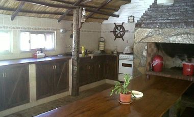 Casa en venta - 6 Dormitorios 5 Baños - 4600Mts2 - Exaltación de la Cruz