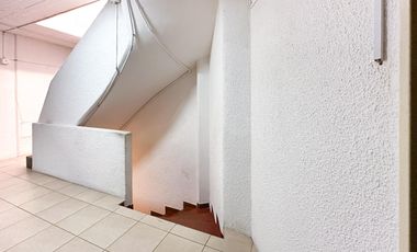 Alquiler Oficina en Lanús Este