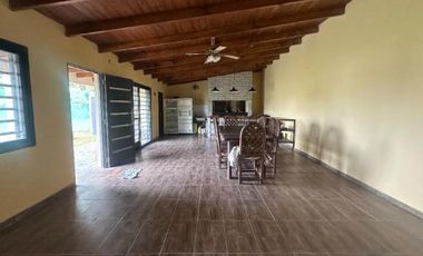 Casa en venta - 1 Dormitorio 2 Baños - Sicardi