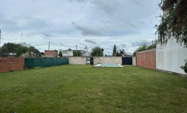 Casa en venta - 1 Dormitorio 2 Baños - Sicardi