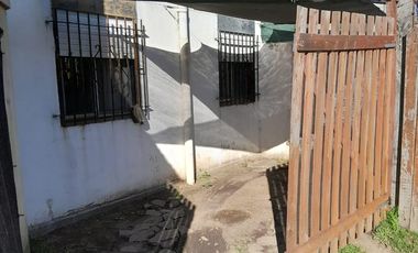 PH en venta - 3 Dormitorios 1 Baño - Cochera - 67.9Mts2 - Manuel B. Gonnet