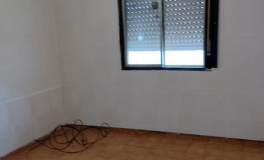 PH en venta - 3 Dormitorios 1 Baño - Cochera - 67.9Mts2 - Manuel B. Gonnet