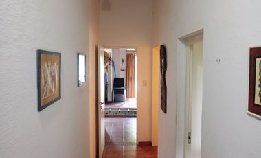 VENDE CASA CON PILETA POR RUTA 14