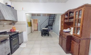 PH de 7 ambientes con amplia terraza