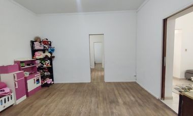 PH de 7 ambientes con amplia terraza