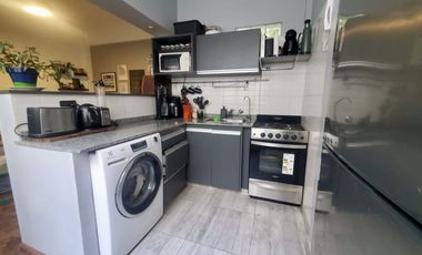Excelente Departamento  de 2 ambientes, Totalmente reciclado!
