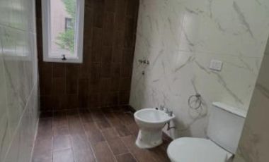 Casa en venta - 3 Dormitorios 2 Baños - Pilar