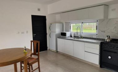 Casa en venta - 3 Dormitorios 2 Baños - Pilar