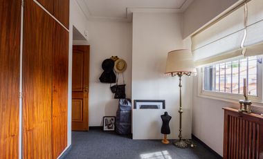 Venta Casa 5 ambientes Ramos Mejía