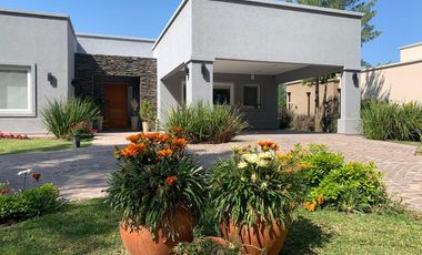 Casa en Coronel Brandsen