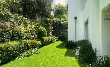 Renta de hermosa casa amueblada en Rancho San Francisco $230,000.00