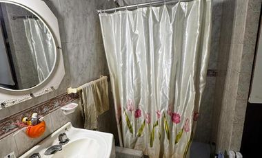 Casa en venta - 2 Dormitorios 1 Baño - Saladillo