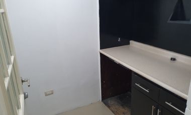 AMPLIA CASA DISPONIBLE, CERCA DE TODO EN BARCELONA RESIDENCIAL, PARQUE IND PACIF