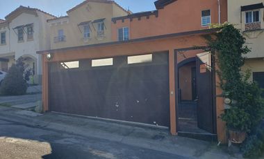 AMPLIA CASA DISPONIBLE, CERCA DE TODO EN BARCELONA RESIDENCIAL, PARQUE IND PACIF