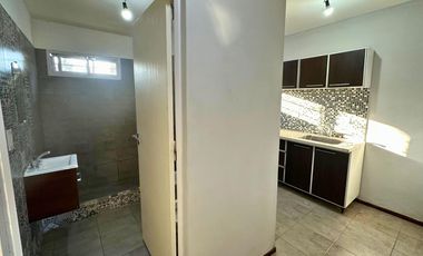 Casa 3 ambientes en Ranelagh, amplio lote, APTO CREDITO en venta