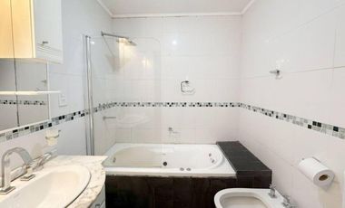 Casa en venta - 2 Dormitorios 1 Baño - Santa Fe