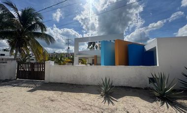 CASA EN VENTA EN TELCHAC PUERTO, MERIDA