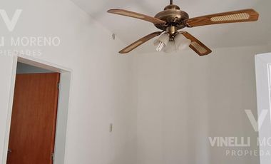 Casa 3 DORMITORIOS COCHERA JARDIN