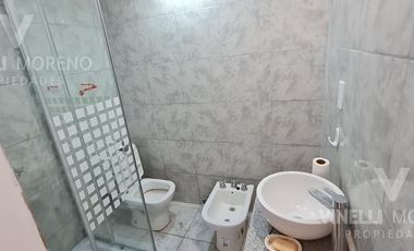 Casa 3 DORMITORIOS COCHERA JARDIN